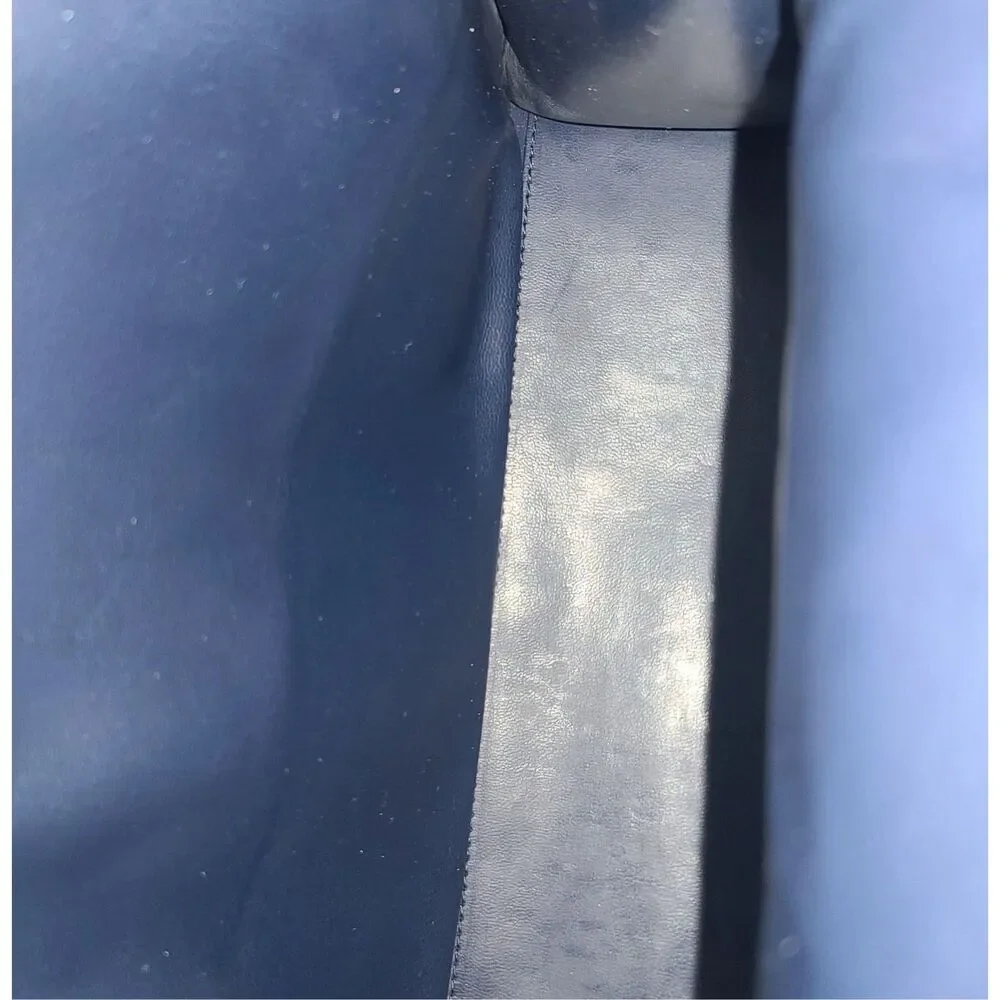 Givenchy [Authentic] NEW Marine Blue Leather 4G Structured Square Shoulder Bag - Picture 9 of 13